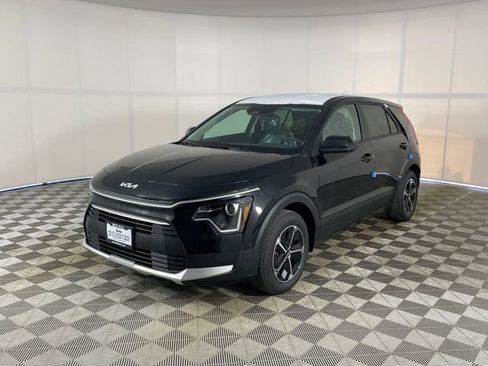 New 2026 Kia Niro LX FWD image 1