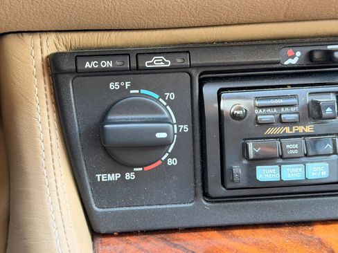 Used 1995 Jaguar XJS 4.0 Coupe image 36