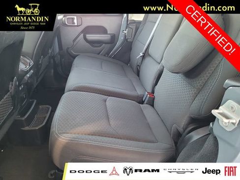 Certified 2024 Jeep Wrangler Unlimited Rubicon 4xe AWD/4WD image 18