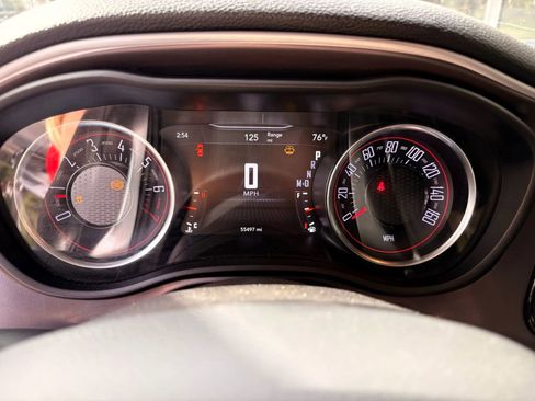 Used 2021 Dodge Challenger GT w/ Performance Handling Group image 21