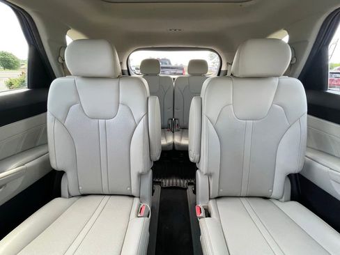 Used 2023 Kia Sorento SX FWD image 27