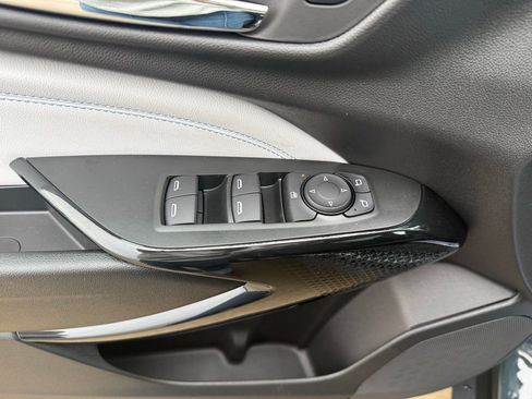 New 2026 Chevrolet Trax LT w/ Driver Confidence Package image 25