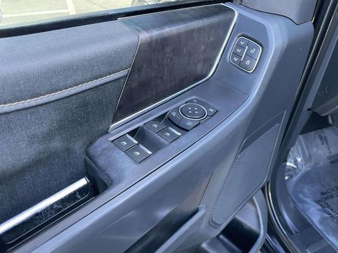 Used 2021 Ford F150 Lariat w/ Trailer Tow Package image 27