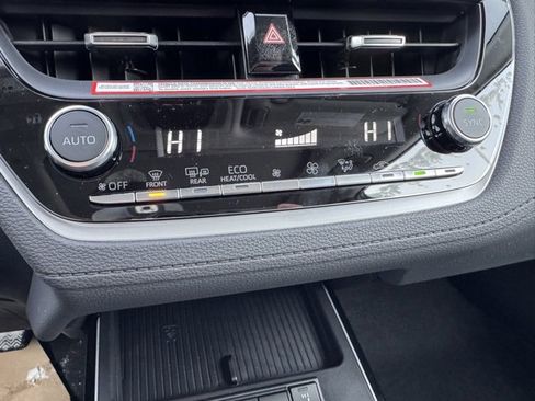 New 2026 Toyota Corolla Cross XLE image 11