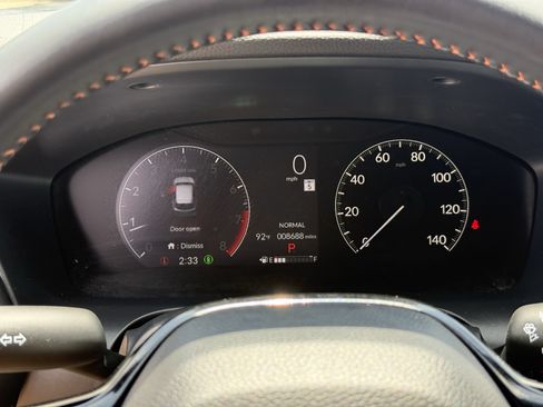 Used 2025 Honda HR-V Sport image 19