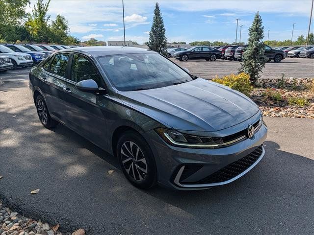 Used 2025 Volkswagen Jetta S FWD image 7