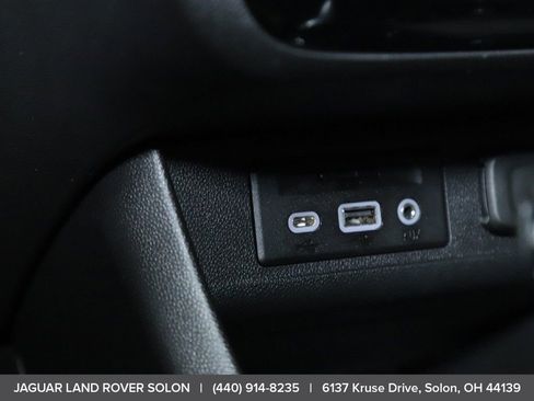 Used 2020 Buick Encore GX Essence w/ Experience Buick Package image 27