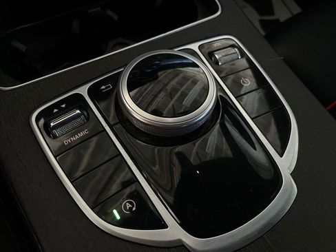 Used 2020 Mercedes-Benz C 300 Sedan image 25