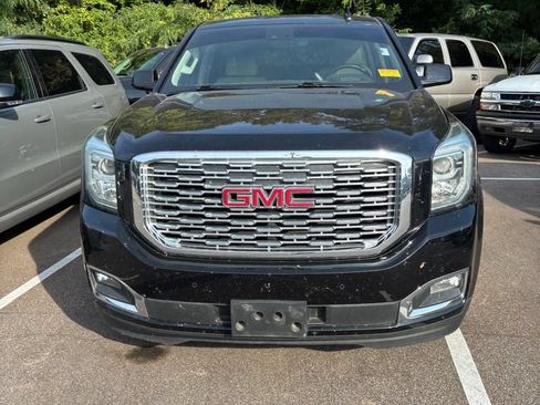 Used 2018 GMC Yukon Denali AWD/4WD image 2