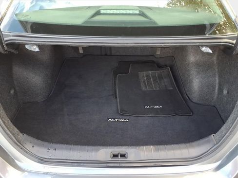 Used 2023 Nissan Altima 2.5 SV image 16