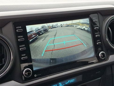 Used 2023 Toyota Tacoma TRD Sport image 18