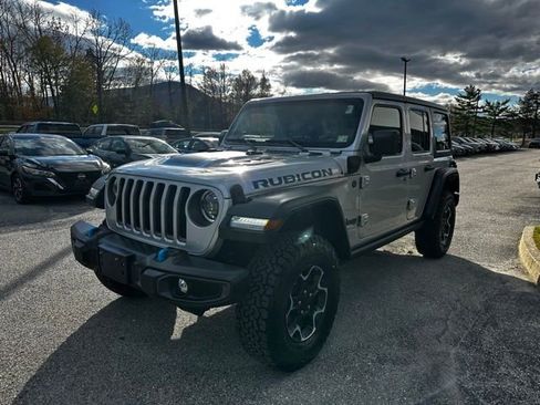 Used 2023 Jeep Wrangler Unlimited Rubicon 4xe AWD/4WD image 5