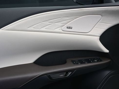 New 2026 Lexus RX 350 FWD image 17
