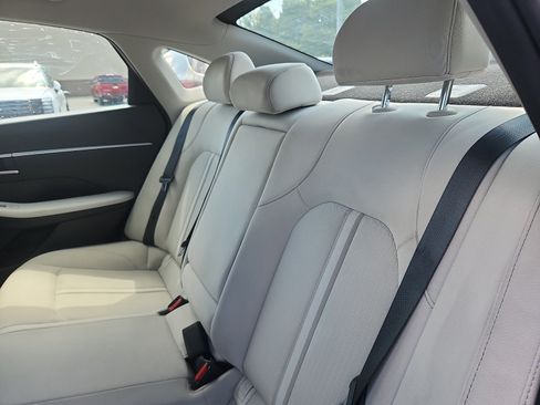 Used 2024 Hyundai Sonata SEL FWD image 25