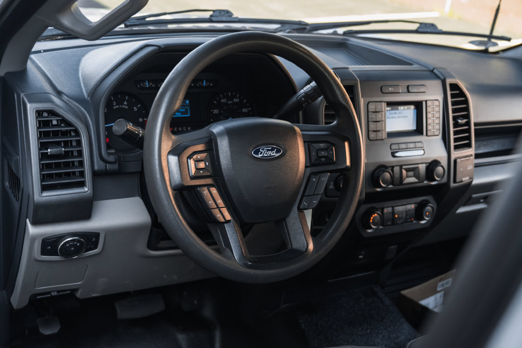 Used 2022 Ford F350 XL w/ Power Equipment Group AWD/4WD image 22