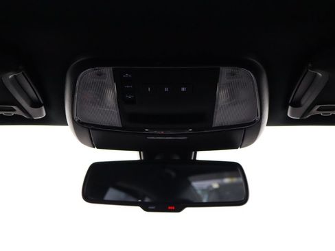Used 2022 Dodge Charger Scat Pack w/ Dynamics Package RWD image 25