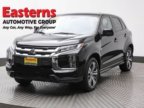 Used 2023 Mitsubishi Outlander Sport ES AWD/4WD image 1