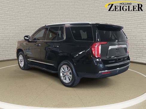 Used 2023 GMC Yukon SLT image 7
