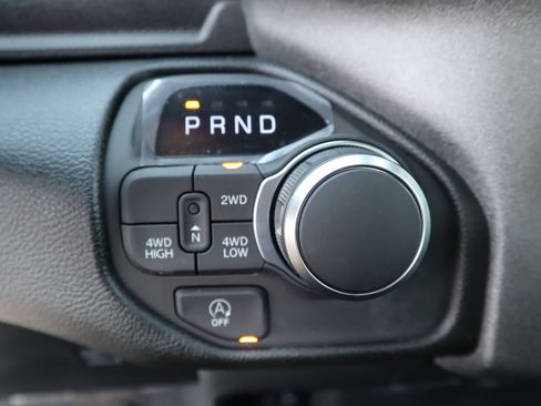 New 2026 RAM 1500 Express AWD/4WD image 8