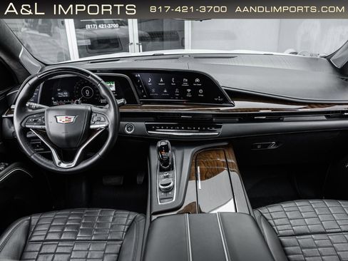 Used 2023 Cadillac Escalade Sport Platinum image 6