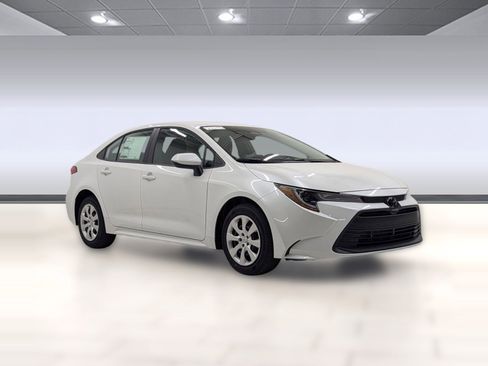 New 2026 Toyota Corolla LE image 6