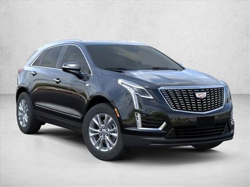 New 2026 Cadillac XT5 Luxury FWD image 2