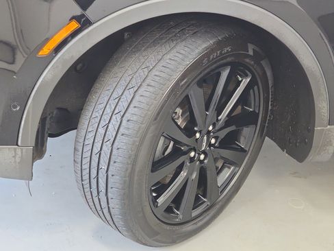 Used 2020 Lincoln Nautilus Reserve w/ Equipment Group 201A image 33