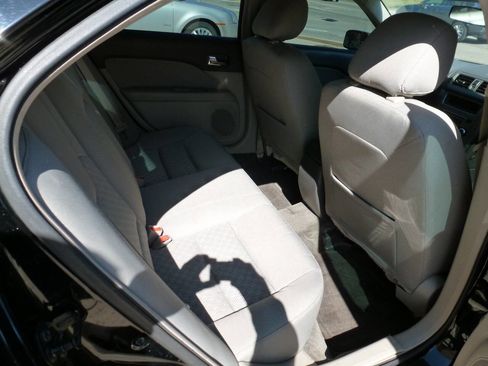 Used 2012 Ford Fusion SE image 12