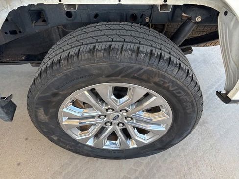 Used 2024 Ford F150 Lariat w/ FX4 Off-Road Package AWD/4WD image 5