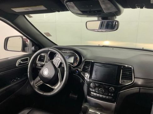 Used 2019 Jeep Grand Cherokee Limited AWD/4WD image 32