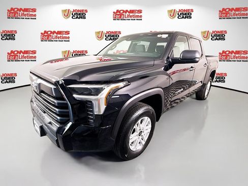 Certified 2026 Toyota Tundra SR5 AWD/4WD image 14