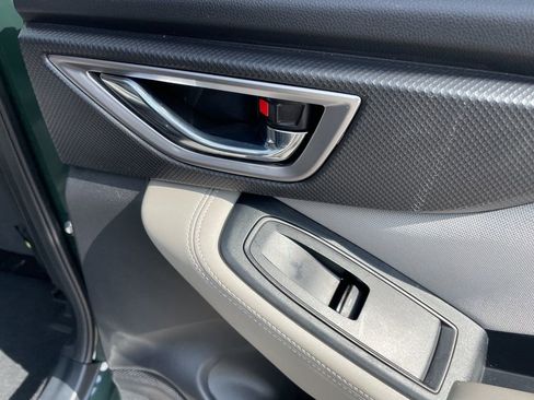 Used 2024 Subaru Forester Premium image 39