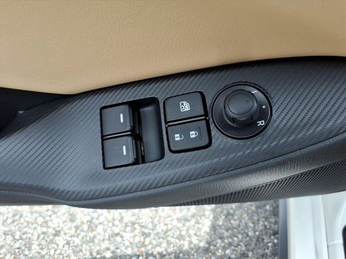 Used 2025 MAZDA MX-5 Miata Grand Touring RWD image 21