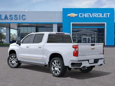 New 2026 Chevrolet Silverado 1500 High Country AWD/4WD image 3