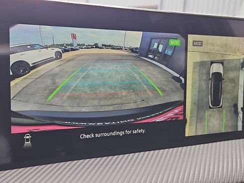 Certified 2025 Nissan Kicks SR image 26