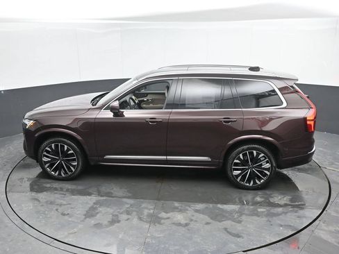New 2026 Volvo XC90 T8 Ultra w/ Protection Package Premier AWD/4WD image 36