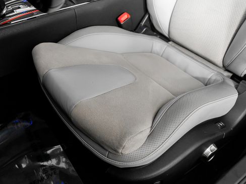 Used 2009 Nissan GT-R Premium image 30