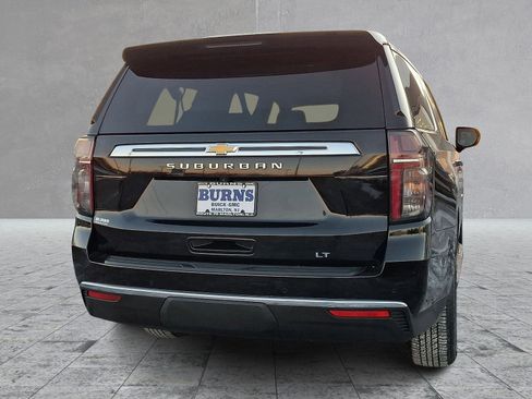 Used 2023 Chevrolet Suburban LT image 10