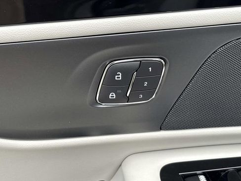 New 2026 Lincoln Nautilus Reserve w/ Jet Appearance Package image 22