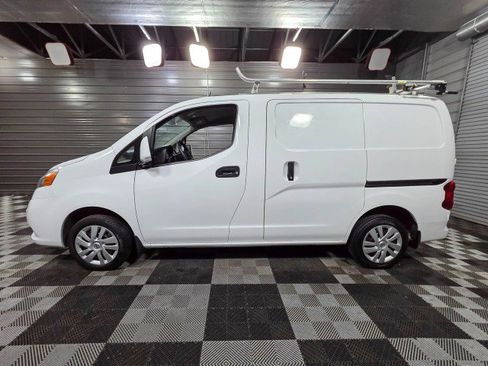 Used 2020 Nissan NV200 SV image 8