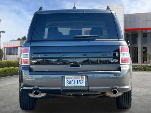 Used 2017 Ford Flex SEL w/ Equipment Group 202A FWD image 5