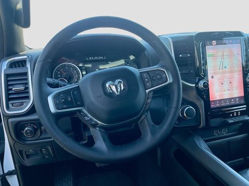 Used 2025 RAM 1500 Big Horn AWD/4WD image 11