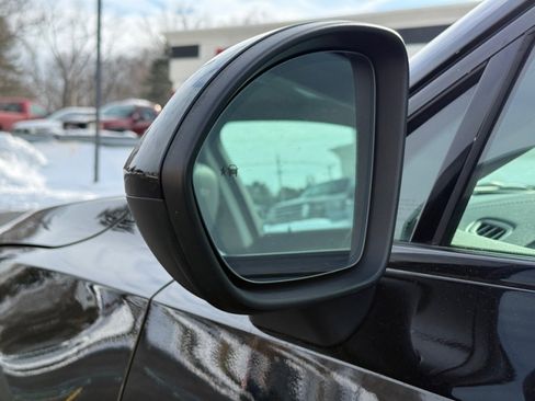 Used 2023 Buick Envision Essence w/ Sport Touring Package image 35