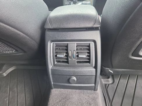 Used 2017 BMW 330i Sedan RWD image 22