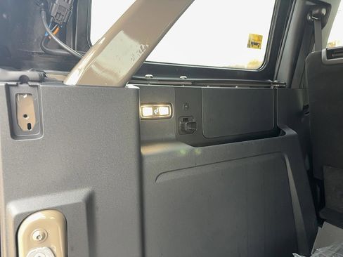 New 2025 Ford Bronco Base w/ Sasquatch Package image 22