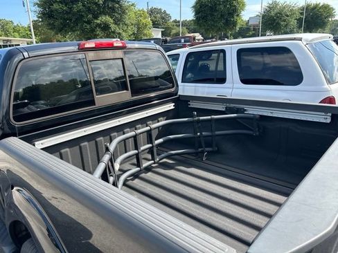 Used 2021 Nissan Frontier SV w/ Midnight Edition Floor Mats RWD image 25