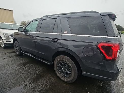 Used 2024 Ford Expedition Timberline image 3