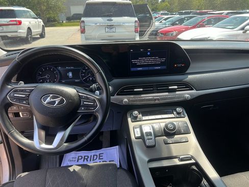 Used 2022 Hyundai Palisade SEL w/ Convenience Package FWD image 9
