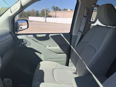 Used 2021 Nissan Frontier SV