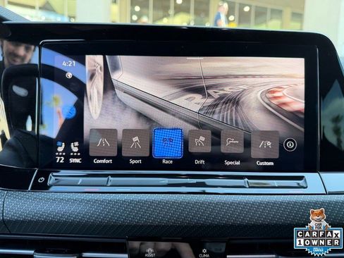 Used 2024 Volkswagen Golf R AWD/4WD image 12